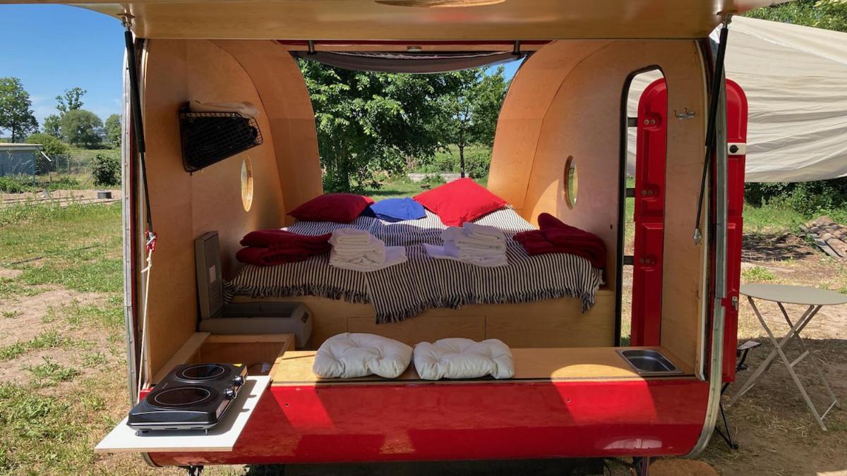 Cabrio-Wohnwagen Hotel Brandenburg  Eksteriør billede