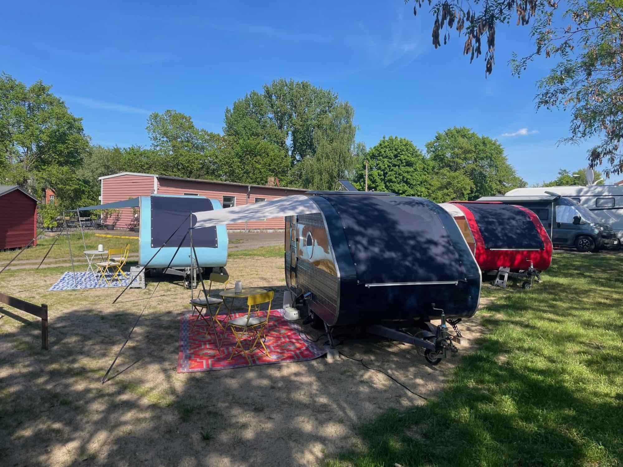 Cabrio-Wohnwagen Hotel Brandenburg  Eksteriør billede